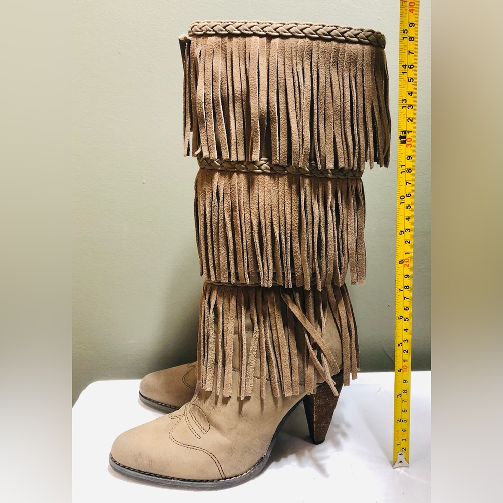Lot 2 Boots Lexi & Abbie Hally Faux Fur Boot + Very Volatile Fringe Boot Size 8M - Picture 7 of 16